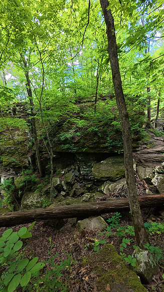 Devils Den State Park 20250512 016