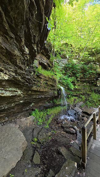 Devils Den State Park 20250512 043