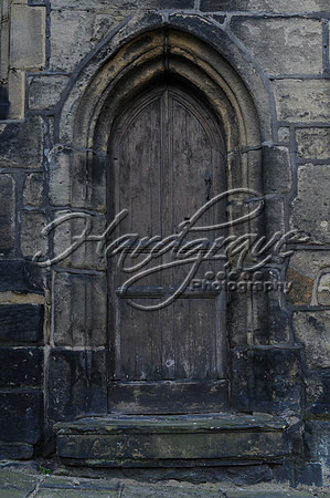 door004