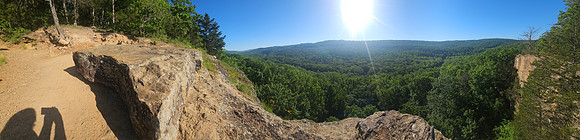 Devil's Den Yellow Rock 20250513 061
