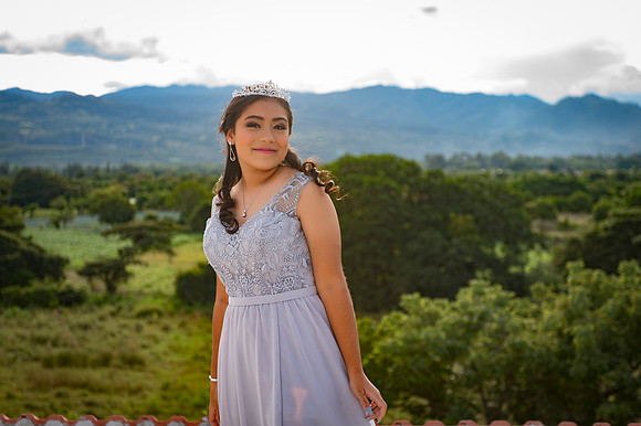 Quinceañera Fotos de Hardgrave Photography