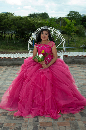 Quinceañera Fotos de Hardgrave Photography