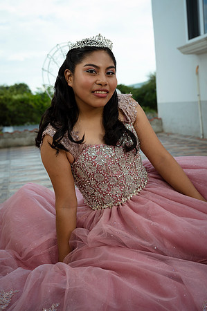 Quinceañera Fotos de Hardgrave Photography